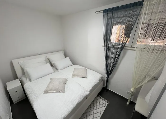 דירה Family-friendly With Swimming Pool Pag - 22607 פג