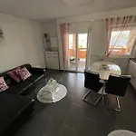 アパート Family-friendly With Swimming Pool Pag - 22607 パグ
